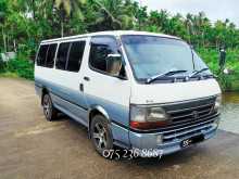 Toyota Dolphin LH113 1992 Van