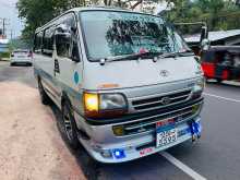 Toyota Dolphin LH113 1993 Van