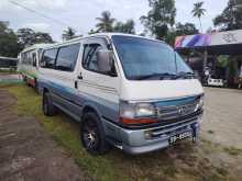 Toyota Dolphin LH113 1993 Van