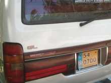 https://riyasewana.com/uploads/toyota-dolphin-lh113-1993-37140612503.jpg
