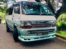 Toyota Dolphin LH113 1994 Van