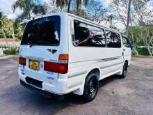 Toyota Dolphin LH113 1994 Van