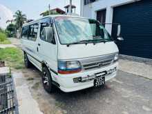 Toyota Dolphin LH113 Long 1995 Van