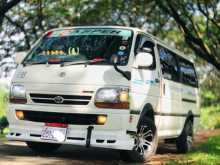 Toyota Dolphin LH113 1995 Van