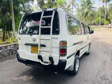https://riyasewana.com/uploads/toyota-dolphin-lh113-1995-2014552112534.jpg