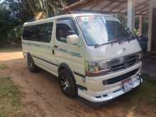 Toyota Dolphin LH113 1995 Van