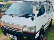 Toyota Dolphin LH113 1996 Van