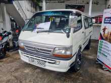 Toyota Dolphin LH113 1997 Van