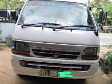Toyota Dolphin LH113 1998 Van