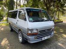 Toyota Dolphin LH113 1999 Van