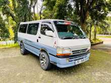 Toyota Dolphin LH113 1999 Van