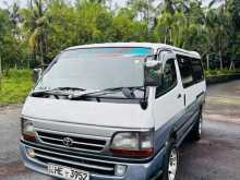 Toyota Dolphin LH113 1999 Van