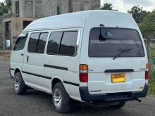 https://riyasewana.com/uploads/toyota-dolphin-lh113-212028366904.jpg