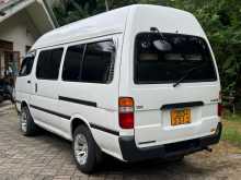 https://riyasewana.com/uploads/toyota-dolphin-lh113-232102114163.jpg