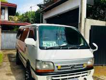 Toyota Dolphin LH113 1992 Van