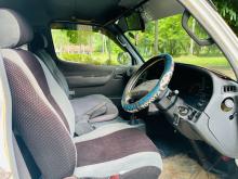 https://riyasewana.com/uploads/toyota-dolphin-lh113-269151917115.jpg