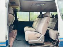 https://riyasewana.com/uploads/toyota-dolphin-lh113-2716461117585.jpg