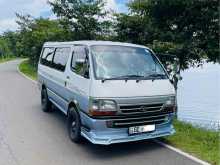 Toyota Dolphin LH113 1995 Van
