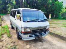 Toyota Dolphin LH113 1992 Van