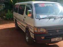 Toyota Dolphin LH113 1997 Van