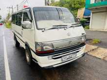 Toyota Dolphin LH113 1990 Van