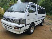 Toyota Dolphin LH113 1992 Van