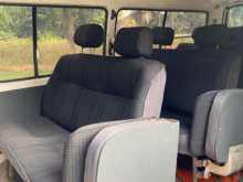 https://riyasewana.com/uploads/toyota-dolphin-lh113-41938534733.jpg