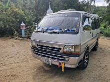 https://riyasewana.com/uploads/toyota-dolphin-lh113-4940266975.jpg