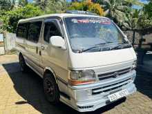 Toyota Dolphin LH113 1994 Van