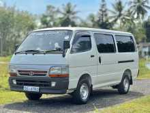 Toyota Dolphin LH113 1989 Van