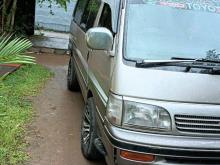 Toyota DOLPHIN LH114 1992 Van