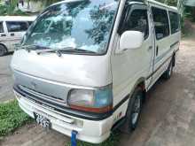 Toyota Dolphin LH119 4x4WD 1993 Van