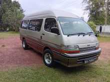 Toyota Dolphin LH120 1993 Van