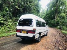 https://riyasewana.com/uploads/toyota-dolphin-lh123-178585924631.jpg