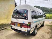 https://riyasewana.com/uploads/toyota-dolphin-lh123-191033254582.jpg