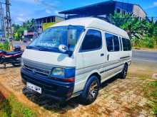 Toyota Dolphin 1992 Van