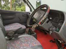 https://riyasewana.com/uploads/toyota-dolphin-lh172-2000-2414041112944.jpg
