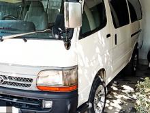 Toyota Dolphin 2001 Van