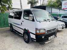 Toyota Dolphin LH172 1998 Van