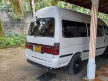 https://riyasewana.com/uploads/toyota-dolphin-lh182-7818284722.jpg