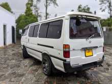 Toyota Dolphin LH172 5L 2000 Van