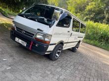 Toyota Dolphin Long 2004 Van