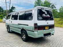 https://riyasewana.com/uploads/toyota-dolphin-long-1991-228205112602.jpg