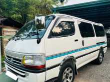 https://riyasewana.com/uploads/toyota-dolphin-long-2001-3019254312592.jpg