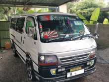 Toyota Dolphin 2004 Van