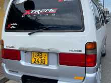 Toyota Dolphin RZH 112 2002 Van