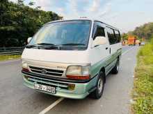 Toyota Dolphin RZH102 2000 Van