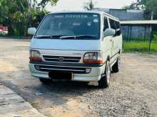 Toyota Dolphin RZH112 2002 Van