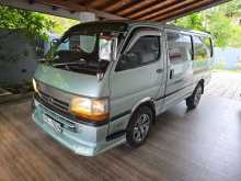 Toyota Dolphin RZH112 2003 Van