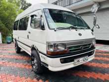 Toyota Dolphin Super Long LH 182 2000 Van
